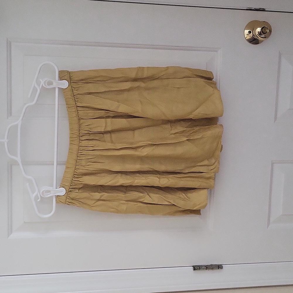 Like New Gap Yellowy Green Flowy Skirt, Size S
